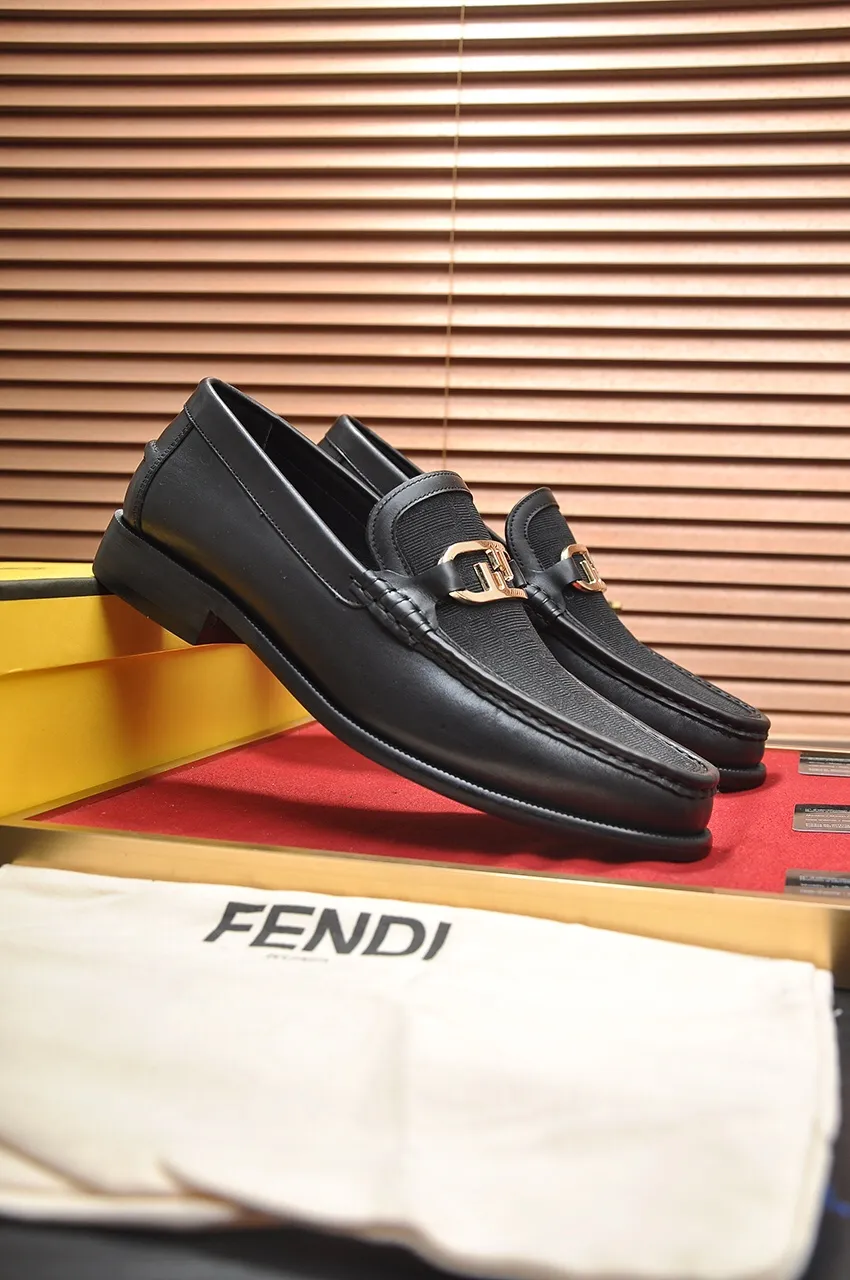 Men's shoes💰560💶[FENDI] The latest high-end men's shoes in Hong Kong! Original quality. The upper is made of imported cowhide material and cowhide lining! Super comfortable on the foot, original wear-resistant outsole, luxurious, fashionable, casual and versatile! Size: 38-45 (45 customized)